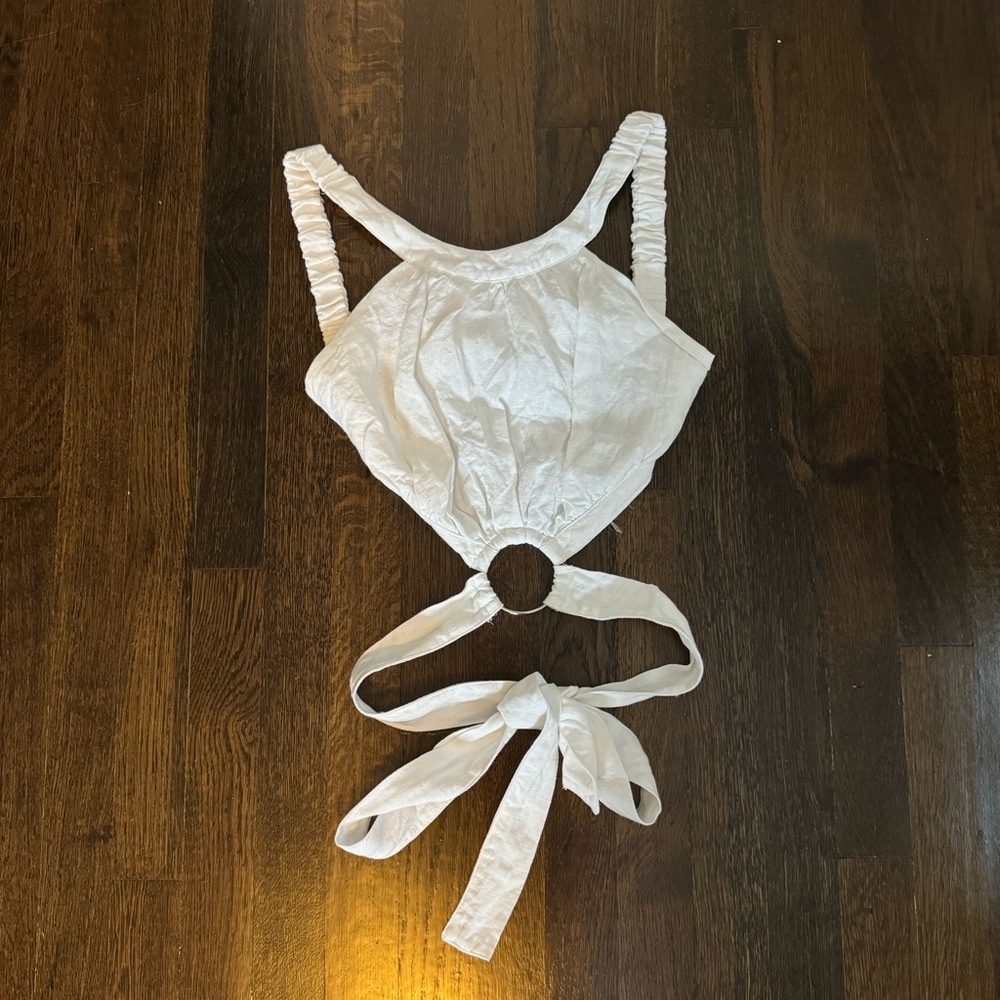 White crop tank with tie around, size M
